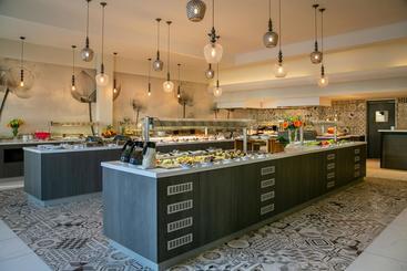 Vangelis Hotel & Suites