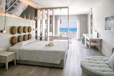 Vangelis Hotel & Suites
