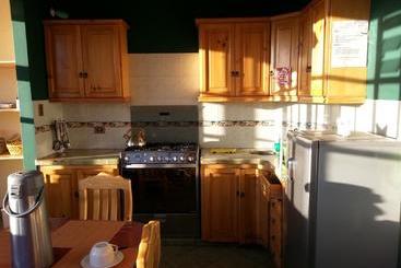 Villa Oropeza Hostel
