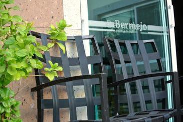 Bermejo Hostel & Backpackers