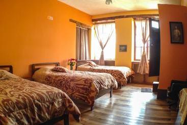 هتل La Posada Colonial