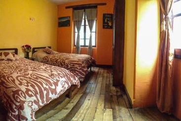 هتل La Posada Colonial