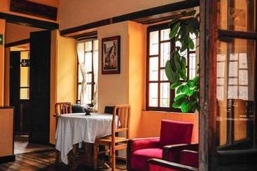 هتل La Posada Colonial