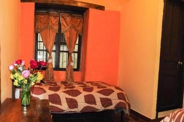 هتل La Posada Colonial