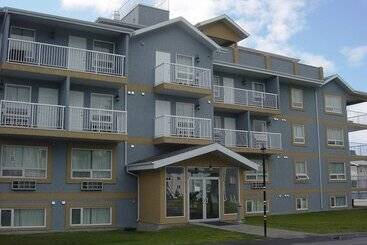 Отель Misty Mountain Inn & Suites