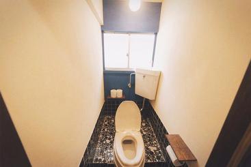 هاستل Book & Guesthouse Hitotomaru