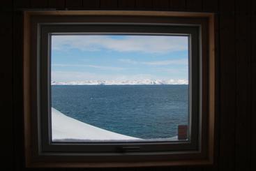 Inuk Hostels