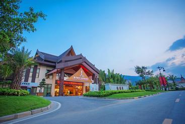 هتل Xishuangbanna Yajule City Golf