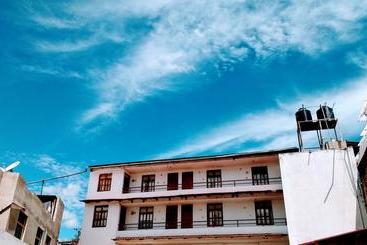 هتل La Farola Cajamarca