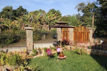 Kalaw Vista Bed & Breakfast