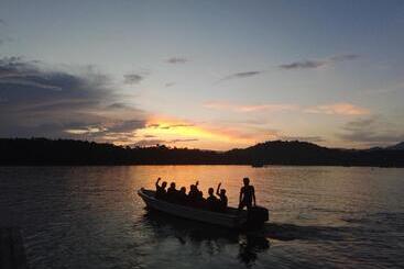 استراحتگاه Iboih Inn