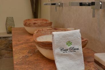 هتل Casa Rivas Culture And Spa