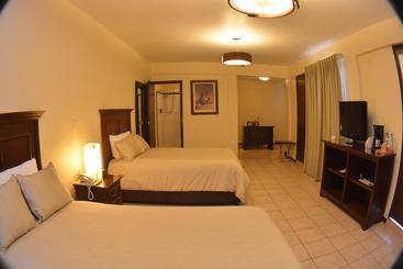 هتل Casa Rivas Culture And Spa