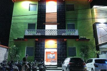 هاستل Reddoorz Near Ubud Village