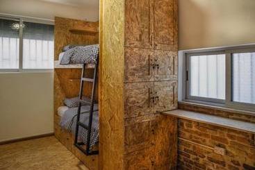 Buff Hostel Tirana