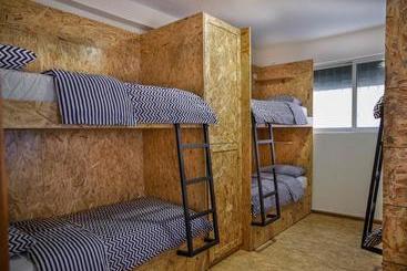 Buff Hostel Tirana
