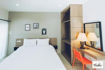 هاستل Tan Bann Mansion Surin
