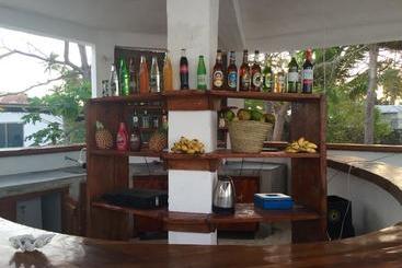 تختخواب و صبحانه Villa Mina Beachhouse