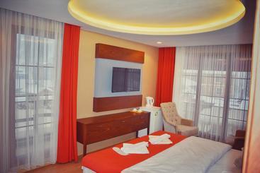 هتل Resort Kaman
