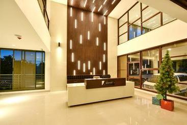 K Hotels Entebbe