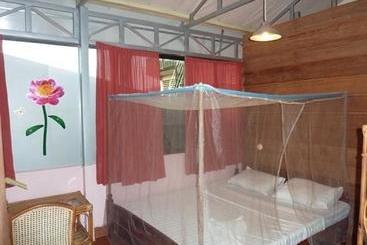Ganesha Hostel