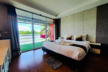 Dreampark Resort