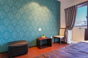 هتل Luana Uakoko Resort 旧 Emifull Resort