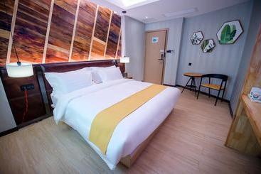 Huiyou Maison Hotel Changsha Walker Street Huangxing Plaza Metro Branch