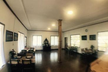 Gloria Motel