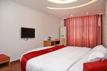 هتل Thank Inn  Guangdong Shenzhen Longgang Kuiyong