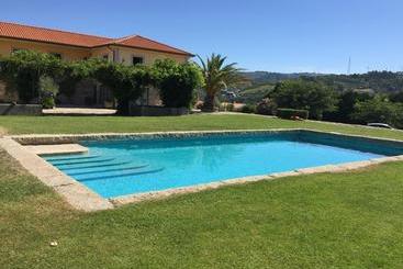 مبيت وإفطار Quinta Da Vinha Morta