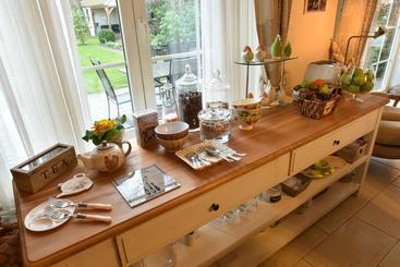 B&b Charming Escape
