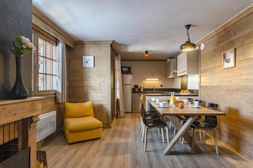 هتل Les Chalets De Rosael  Val Thorens