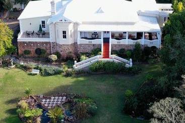 ホテル Braeside Guest House  Adults Only