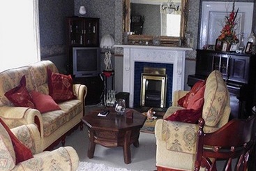 مبيت وإفطار Cloncarlin House