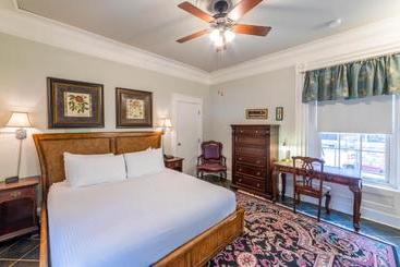 هتل Chipman Hill Suites - Union Street