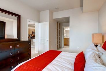 هتل Global Luxury Suites at Metropolitan South