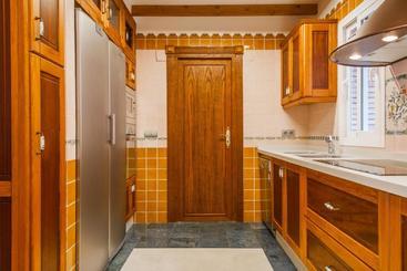 هتل Villa Vista Lara Canovas Nerja