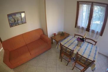 هتل Easy Apartaments Peschiera