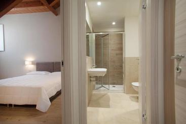 هتل Residence Le Querce