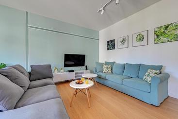 هتل Grand Apartments  Neptun Park