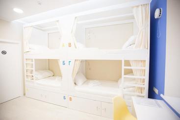 هتل Hostel 60