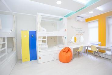 هتل Hostel 60