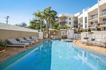 هتل Kirra Palms Holiday Apartments