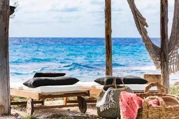 فندق Kymata Bohemian Beach Resort