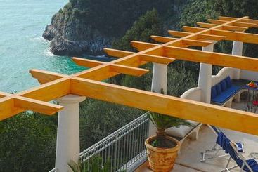 هتل Villa Duchessa D'amalfi