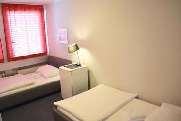 هتل Primestay Apartmenthaus Zürich Seebach