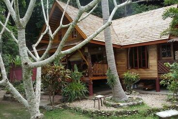 هتل Sabai Corner Bungalows  Sha Extra Plus