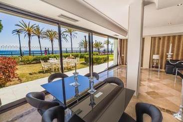 Banus Beach Apartments