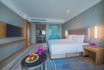 호텔 Holiday Inn Express Guian Yungu, An Ihg